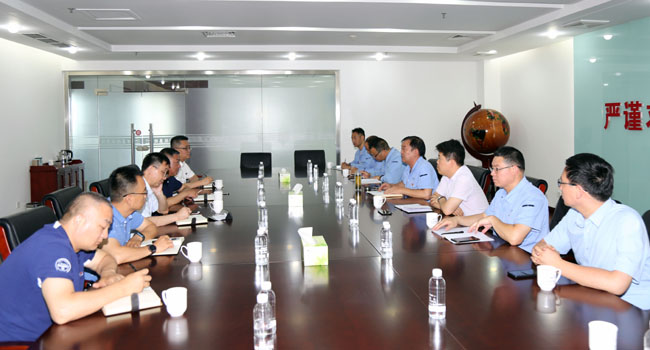 鄭州海關(guān)企管稽查處處長賀方、洛陽海關(guān)關(guān)長郭學(xué)良等到萬基控股集團(tuán)調(diào)研